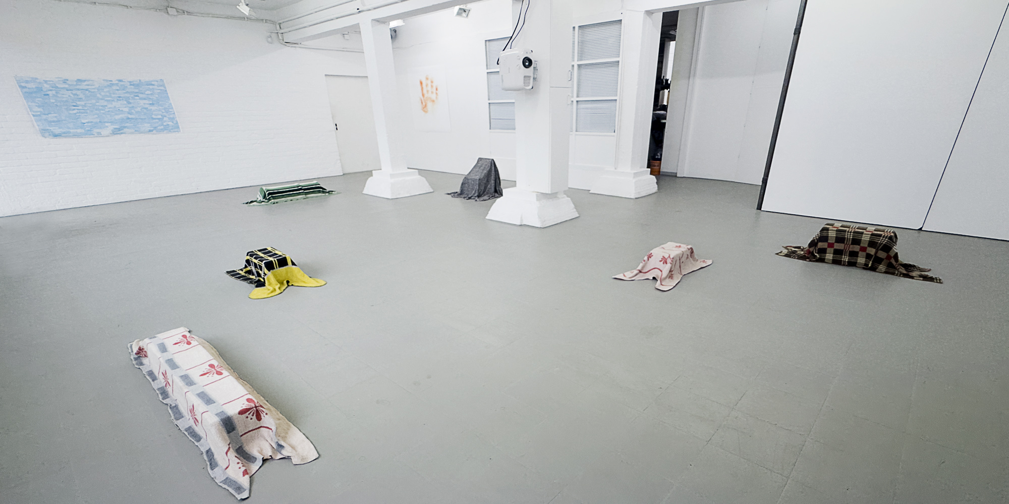 Ausstellung April 2025 im space-o Frauebrür, Gisela Bullacher Eric Lanz Axel Lieber Heike Pallanca Ausstellungskoordinator Dieter Kiessling