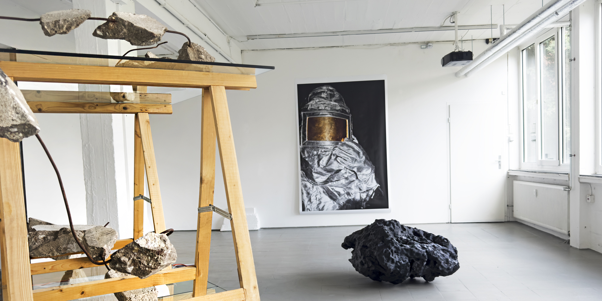 VIER Rolf Appelbaum Antonio Bravo Avendaño Tania Ximena Tino Kukulies 6.07. – 30.07.2025 Ausstellungskurator Andreas Wünkhaus